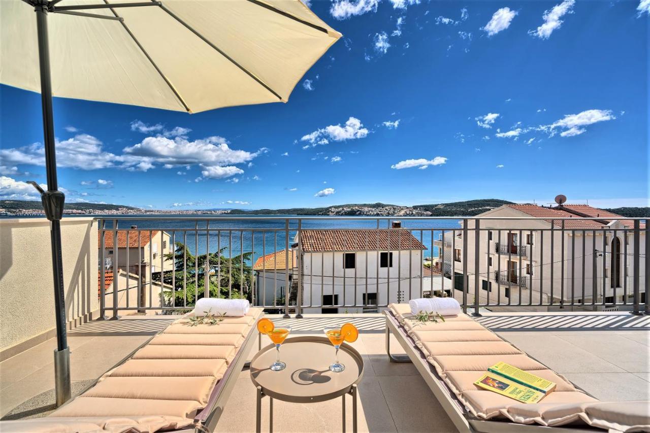 Ferienwohnung Domenico - 50 M From The Sea Donji Seget Exterior foto